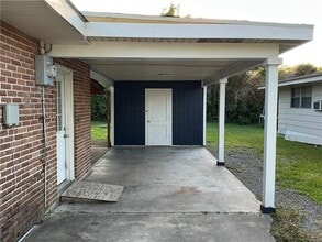 3159 Dee St in Slidell, LA - Foto de edificio - Building Photo