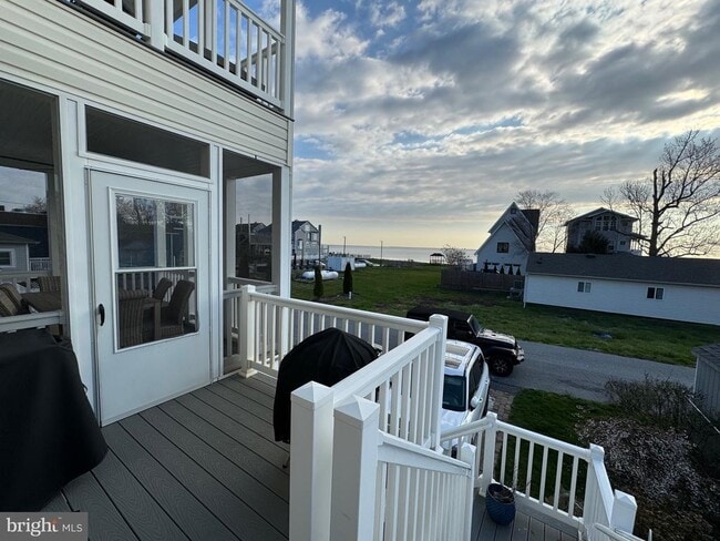 8315 Bayside Rd in Chesapeake Beach, MD - Building Photo - Building Photo