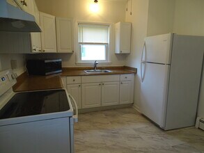 146 Montowese St in Branford, CT - Building Photo - Building Photo