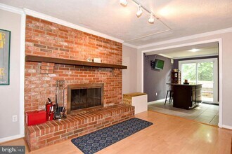 8470 Misty Blue Ct in Springfield, VA - Building Photo - Building Photo