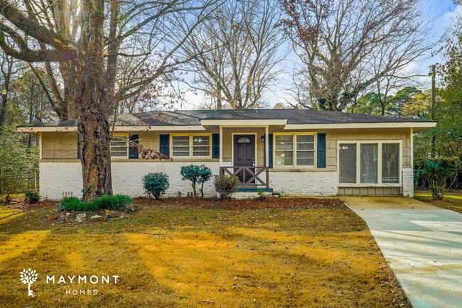 property at 207 Polly Reed Rd NE