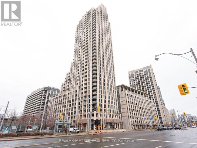 property at 1015-628-1628 Fleet St