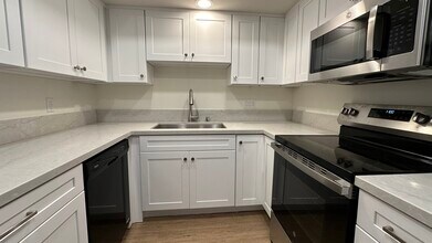 939 Sapphire St, Unit 939 in San Diego, CA - Building Photo - Building Photo