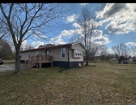 49 Christmas Ln in Adolphus, KY - Building Photo