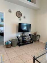 111 E Polaris Dr in South Padre Island, TX - Foto de edificio - Building Photo