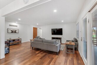 1010 Providence Rd, Unit SI ID1472908P in Ellisville, MO - Building Photo - Building Photo