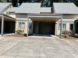 1232 SW Maple Tree Ct in Corvallis, OR - Building Photo
