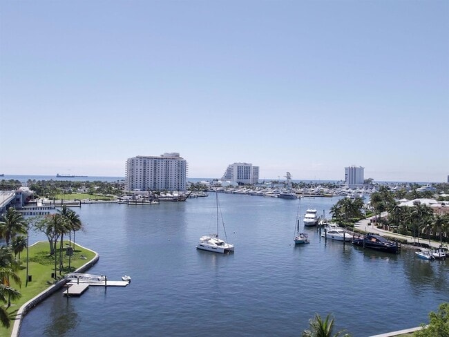 property at 2500 E Las Olas Blvd