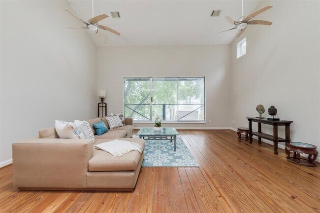 123 Detering St in Houston, TX - Building Photo - Building Photo