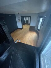 327 Aurora Ave, Unit 329 in St. Paul, MN - Building Photo - Building Photo
