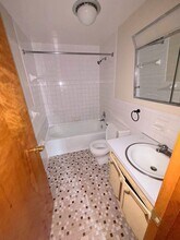 45 Oakridge Dr in West Seneca, NY - Building Photo - Building Photo