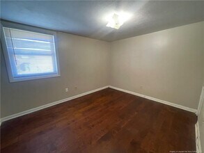 824 Ridge Rd in Fayetteville, NC - Building Photo - Building Photo