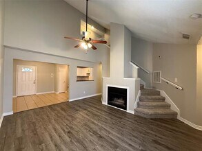 2719 Briarbank Cir in Dallas, TX - Building Photo - Building Photo