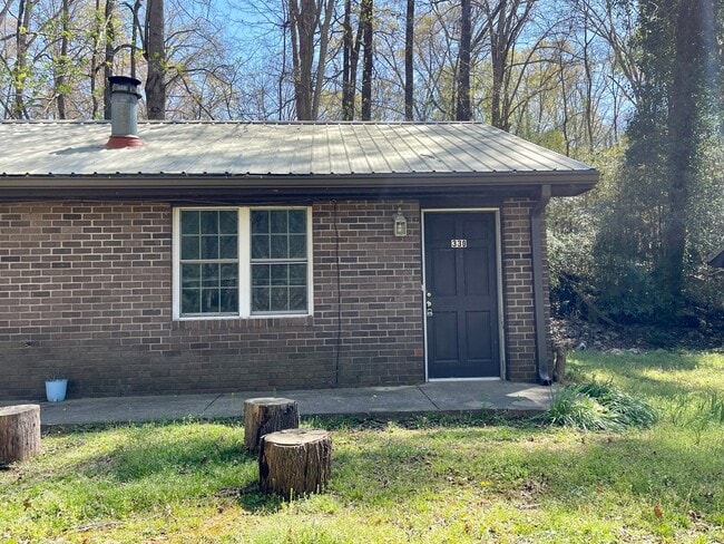 330 Edgewood Dr in Athens, GA - Building Photo - Building Photo