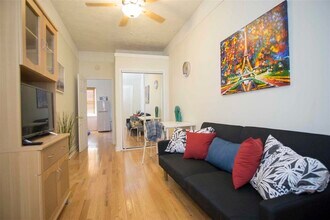 411 Adams St in Hoboken, NJ - Building Photo - Building Photo