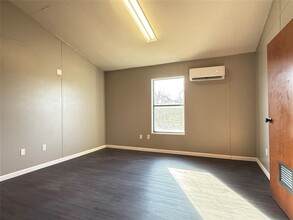 140 Private Rd 4352 in Lampasas, TX - Building Photo - Building Photo