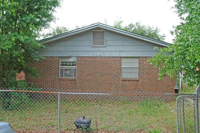 7143 Pearson Rd in Pensacola, FL - Building Photo - Building Photo