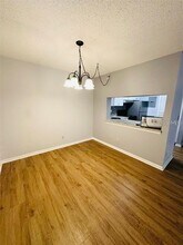 8211 Sun Spring Cir in Orlando, FL - Building Photo - Building Photo