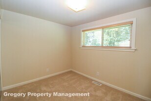 2509 202nd Pl SW in Lynnwood, WA - Building Photo