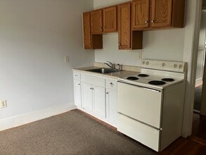 5 Butler Rd in Spofford, NH - Building Photo - Building Photo