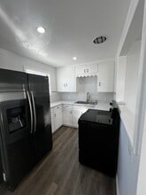 44720 20th St W in Lancaster, CA - Building Photo - Building Photo