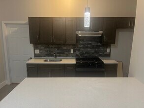 62 Farley Ave, Unit 2 in Newark, NJ - Building Photo - Building Photo