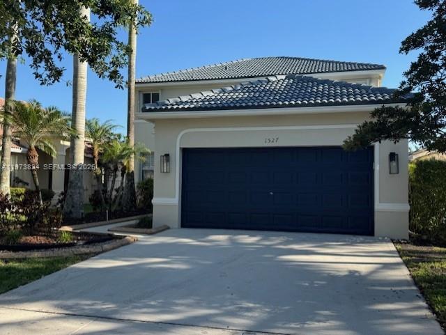 1527 Winterberry Ln in Weston, FL - Building Photo - Building Photo