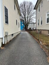 25 Denison St, Unit Unit 1 in Providence, RI - Foto de edificio - Building Photo