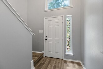 8610 Twillingate Ln in Houston, TX - Building Photo - Building Photo