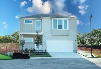 17402 Torneo Dr in Round Rock, TX - Building Photo - Building Photo