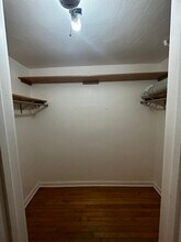 2572 N Prospect Ave, Unit G in Milwaukee, WI - Building Photo - Building Photo