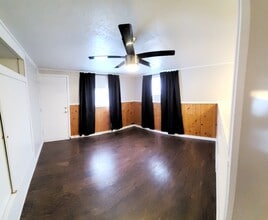 684 E 400 N in Logan, UT - Building Photo - Building Photo