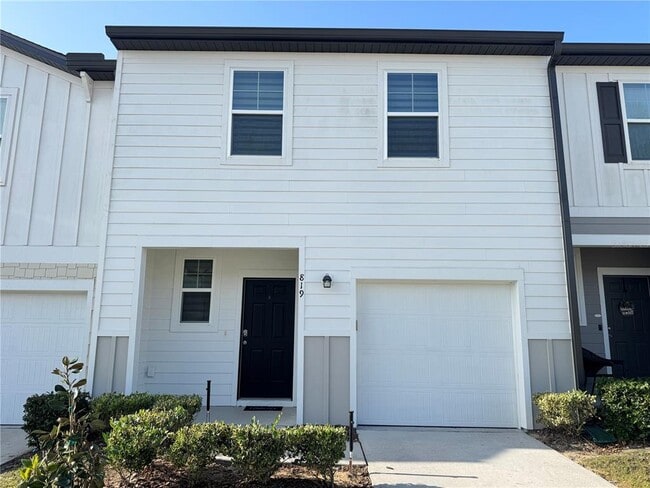 property at 819 Grandin St