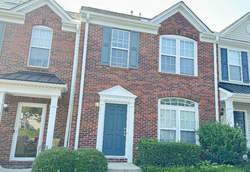 18 Spring Crossing Cir in Greer, SC - Foto de edificio