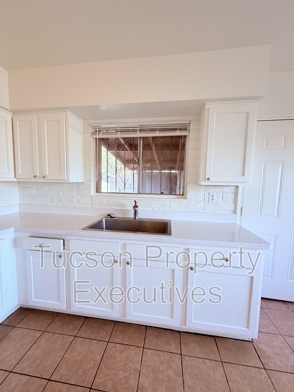 1328-P1328 W Pennington St in Tucson, AZ - Building Photo - Building Photo