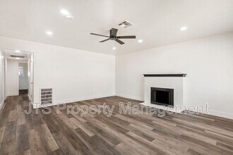 3041 San Carlos Wy in Sacramento, CA - Building Photo - Building Photo