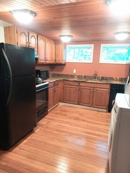 290 Elm St in Duxbury, MA - Building Photo