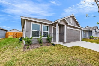 3012 Yellow Pine Ave in Fort Worth, TX - Building Photo - Building Photo