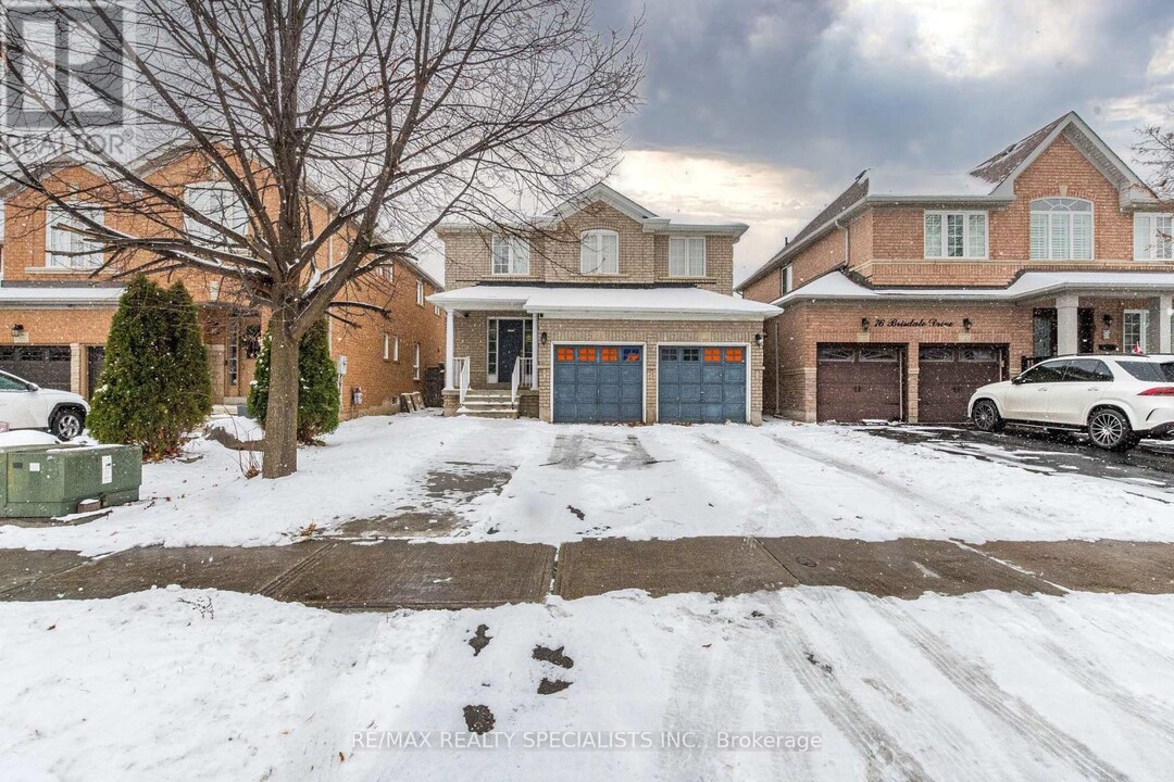 74 Brisdale Dr in Brampton, ON - Building Photo