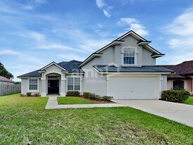 10120 Lancashire Dr in Jacksonville, FL - Building Photo