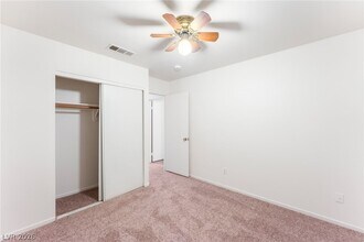 5418 Indigo Hills St in North Las Vegas, NV - Building Photo - Building Photo