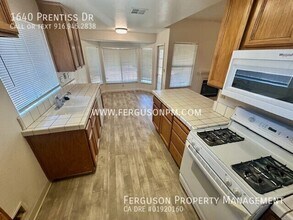 1640 Prentiss Dr in Roseville, CA - Building Photo - Building Photo