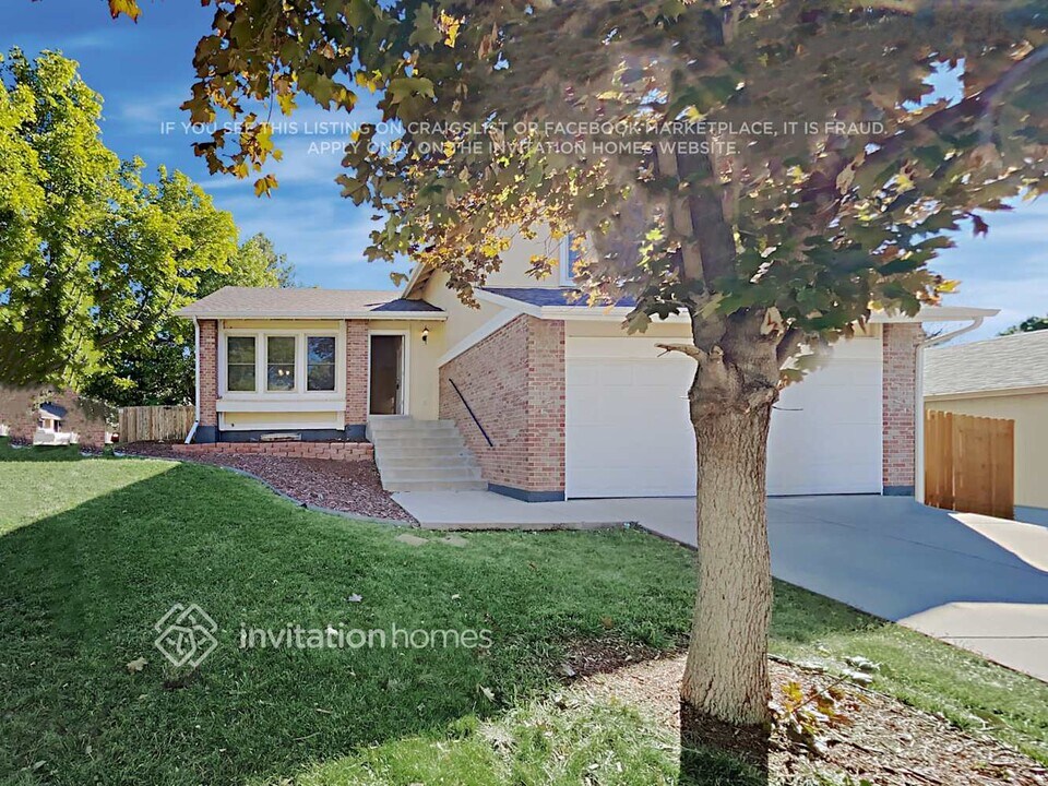3674 S Cathay St in Aurora, CO - Building Photo