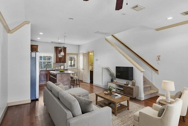 313 Hogan St in Houston, TX - Building Photo - Building Photo