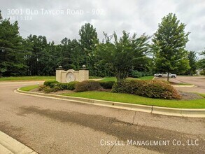 3001 Old Taylor Rd in Oxford, MS - Building Photo - Building Photo
