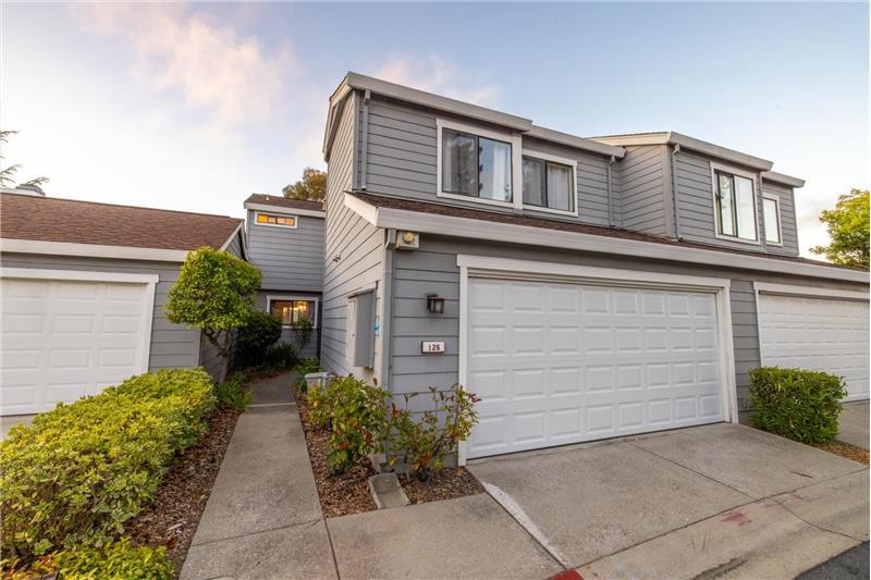 126 Sheffield in Hercules, CA - Building Photo