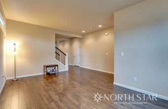 8690 SW Schmidt Loop in Tigard, OR - Building Photo - Building Photo