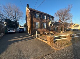 222 Totowa Rd in Totowa, NJ - Building Photo