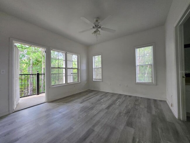 3741 Conroy Rd in Orlando, FL - Building Photo - Building Photo