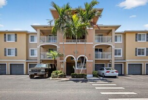 6450 Emerald Dunes Dr in West Palm Beach, FL - Building Photo